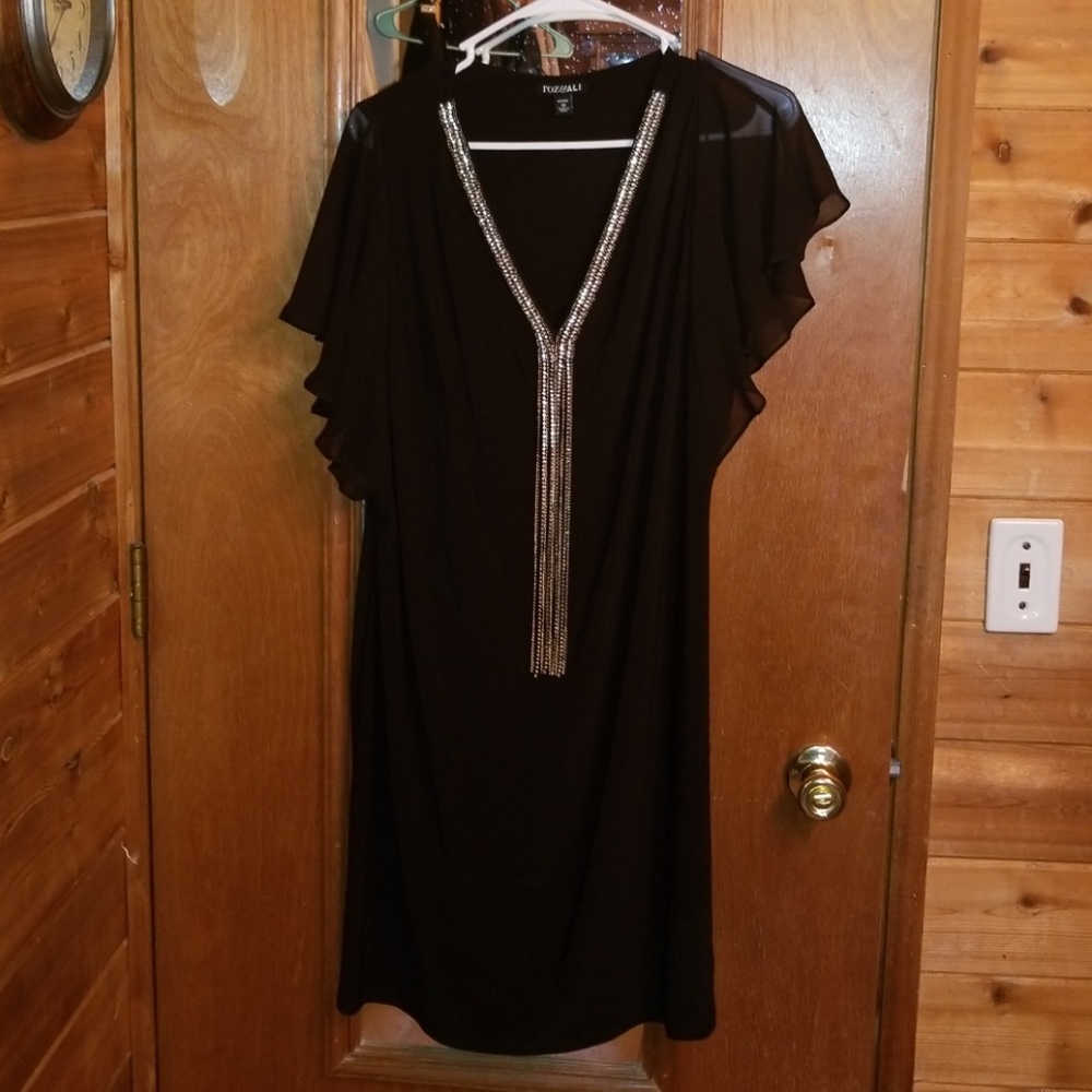 Roz & Ali little black dress